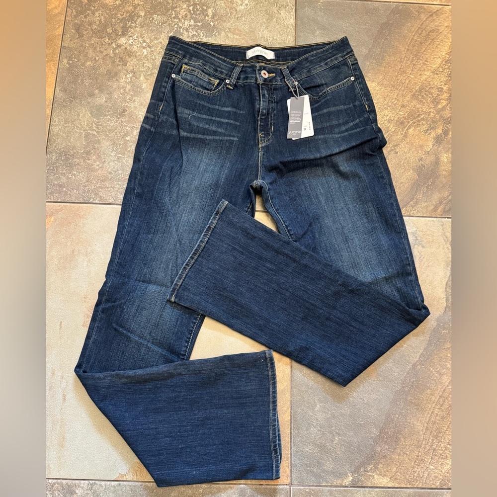 Yummie Boot Leg Jeans